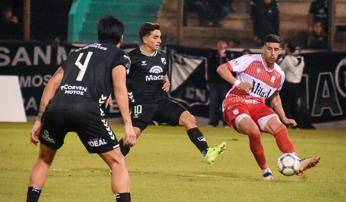 Deportivo Morón no pudo con Central Norte y quedó más lejos de Ferro