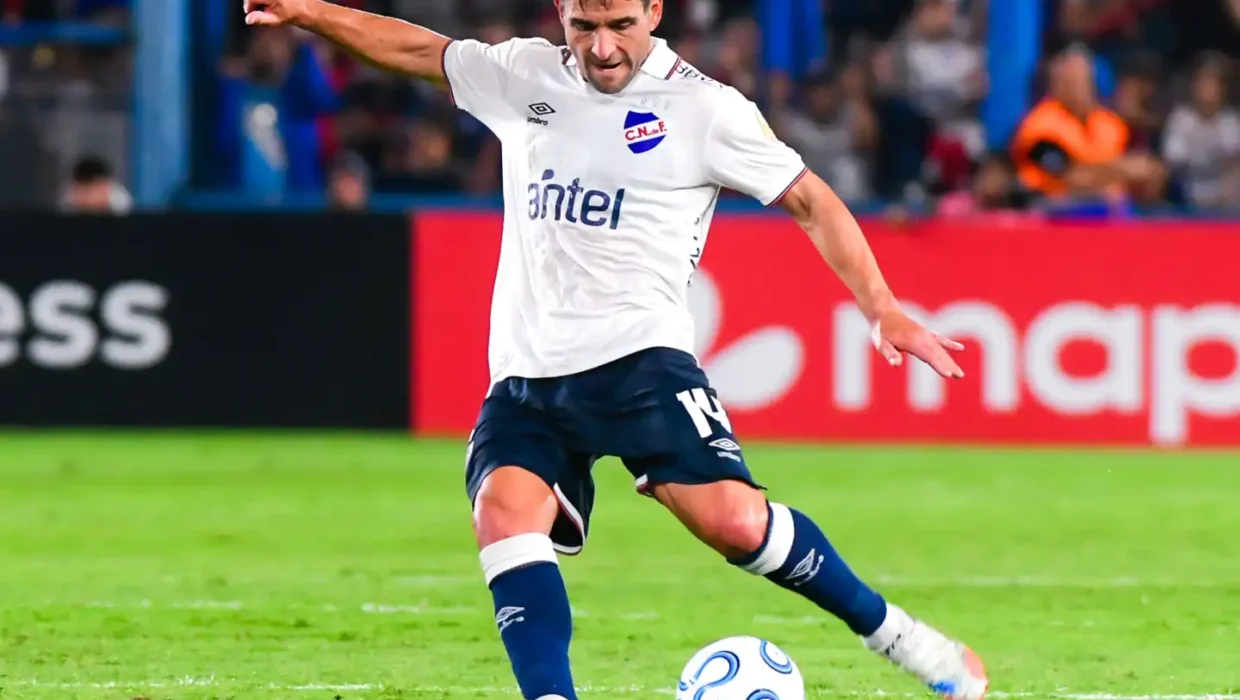 Nicolás Lodeiro decidió retirarse del fútbol profesional