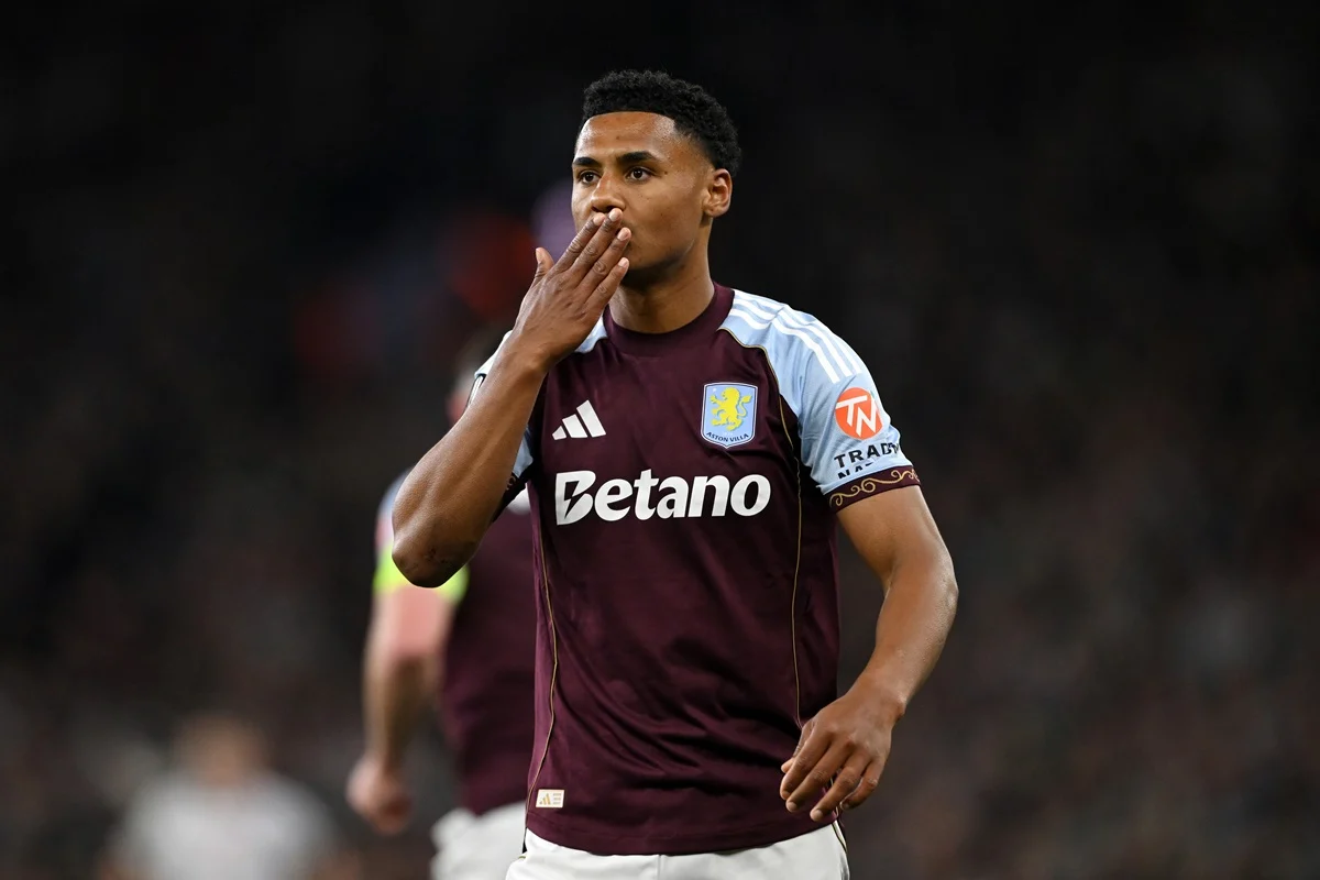 Aston Villa se desarma y ahora vendió a Ollie Watkins
