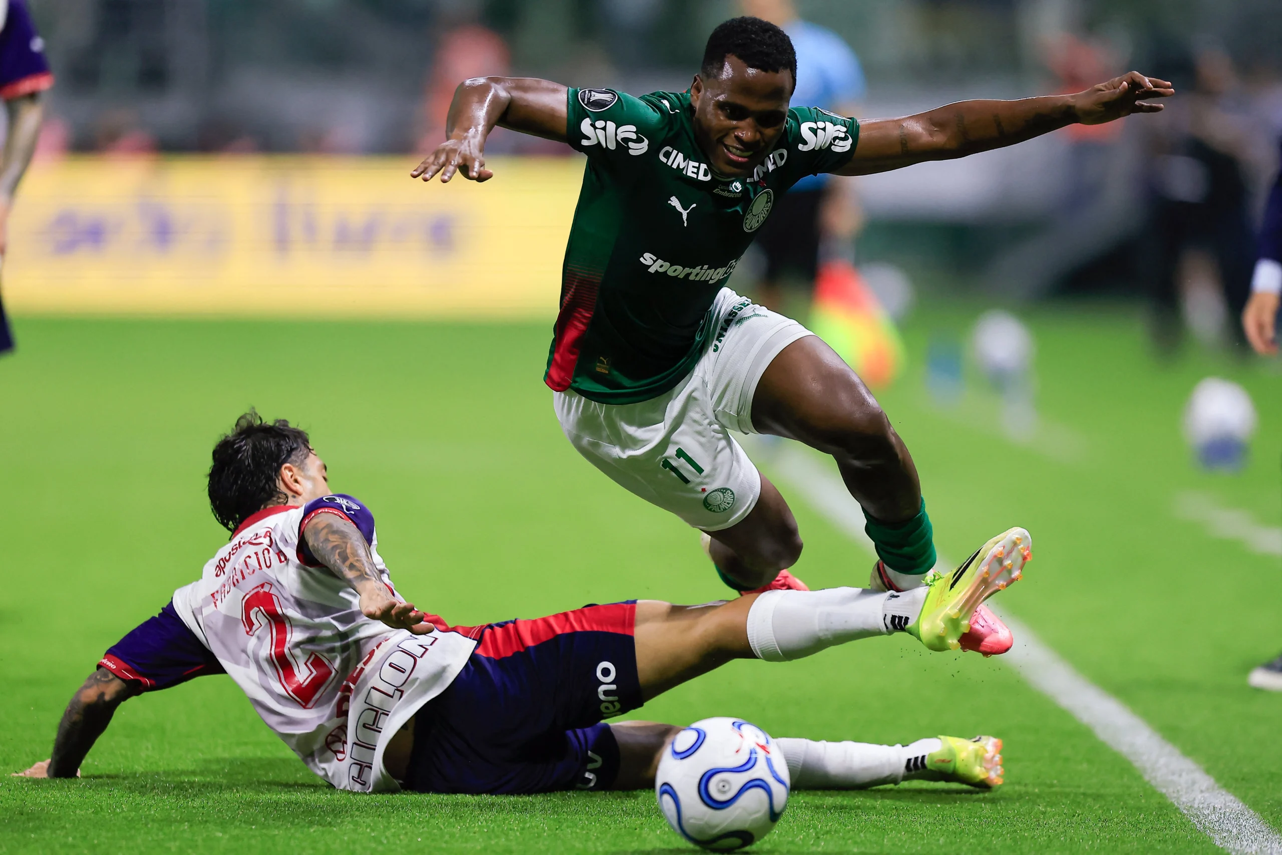 Cerro Porteño salvó un empate agónico ante Palmeiras en Brasil que lo ilusiona para la revancha