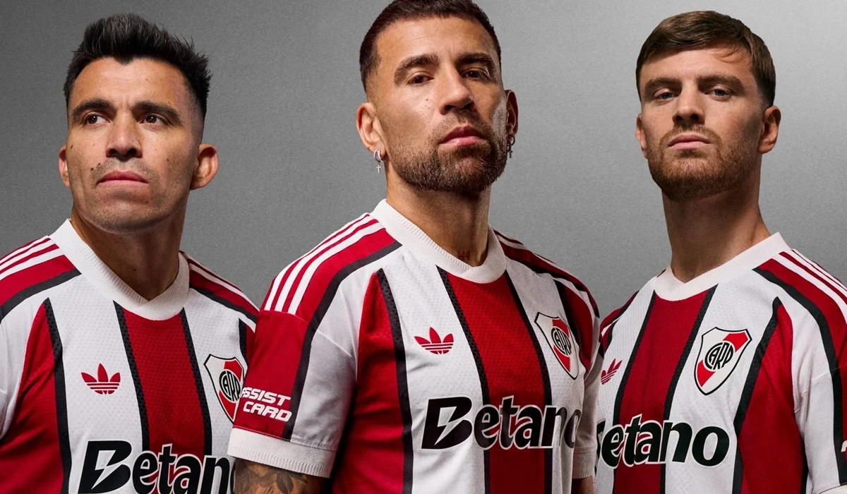 River presentó su nueva camiseta tricolor de Adidas Originals