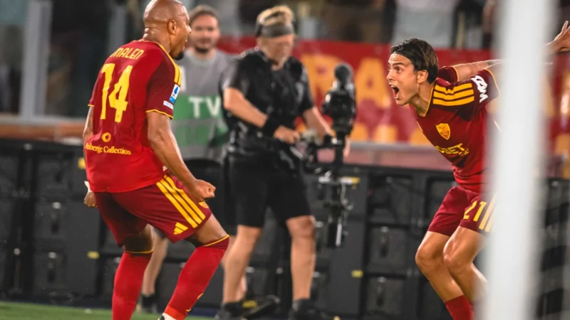 Roma aplastó a Fiorentina con un hat-trick de Malen