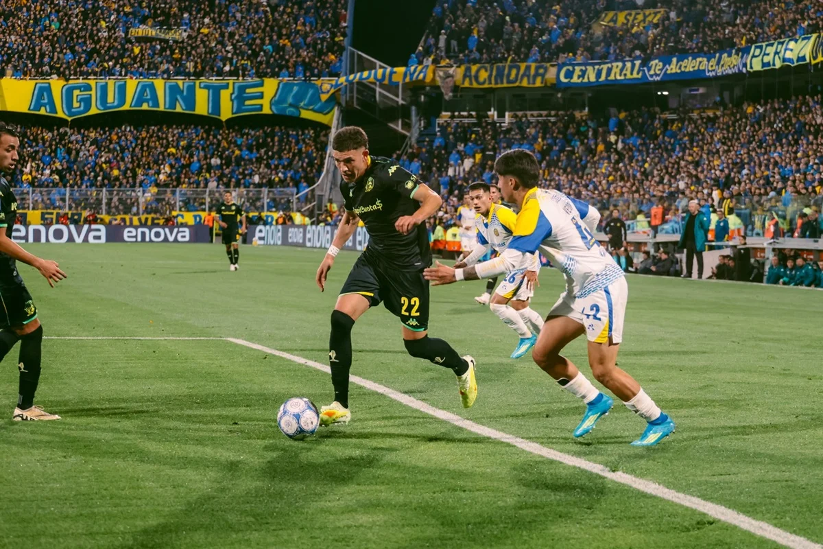 Rosario Central lo dio vuelta y derrotó a Aldosivi