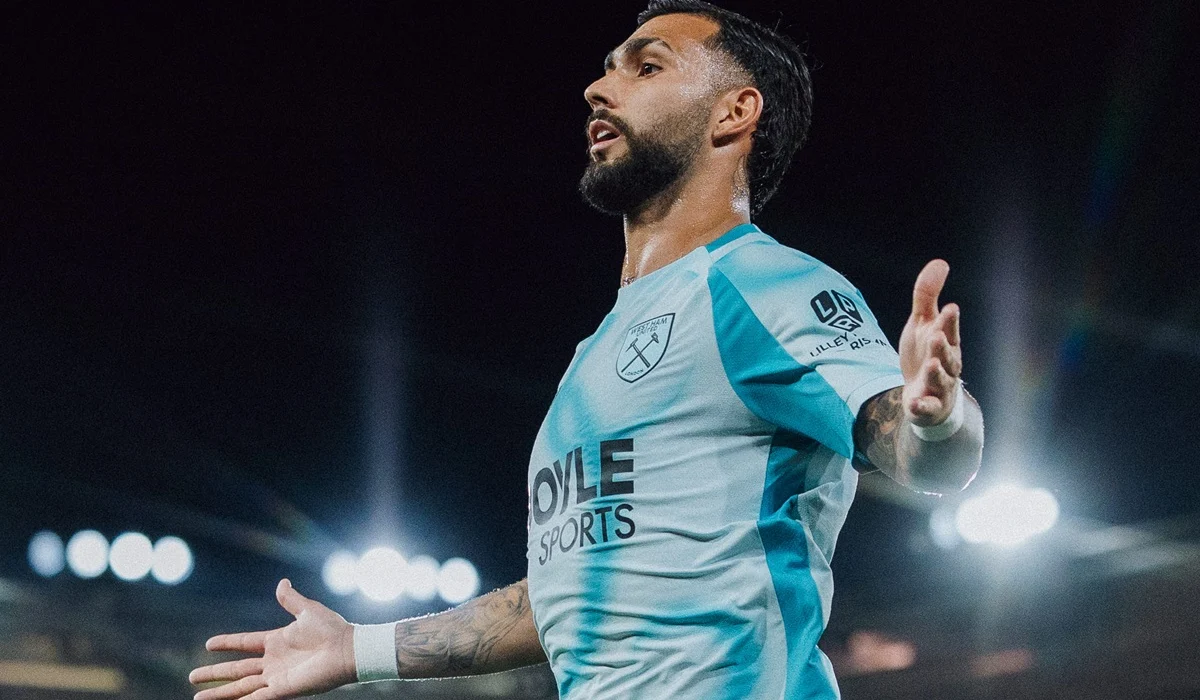West Ham eliminó a Southampton en EFL con gol del Taty Castellanos
