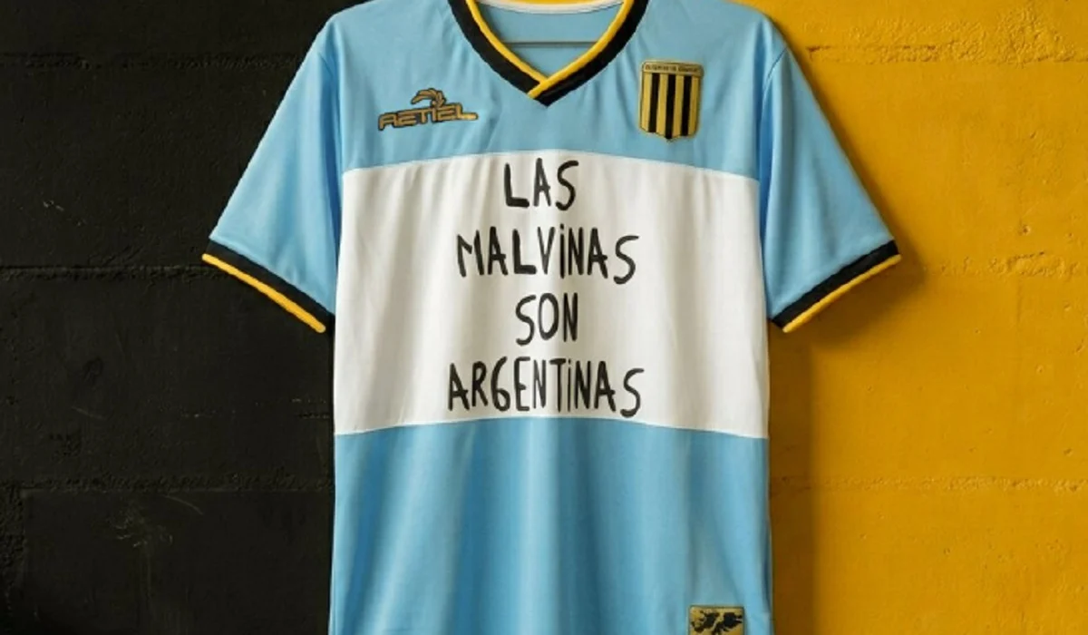 Almirante Brown estrenará una camiseta homenaje a las Islas Malvinas ante Racing de Córdoba