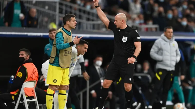 ¡Histórico! La UEFA modifica la regla de acumulación de tarjetas amarillas en la Champions League