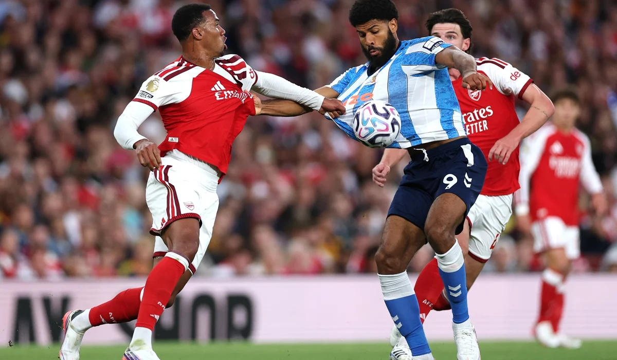 Arsenal goleó a Coventry City en el inicio de Premier League