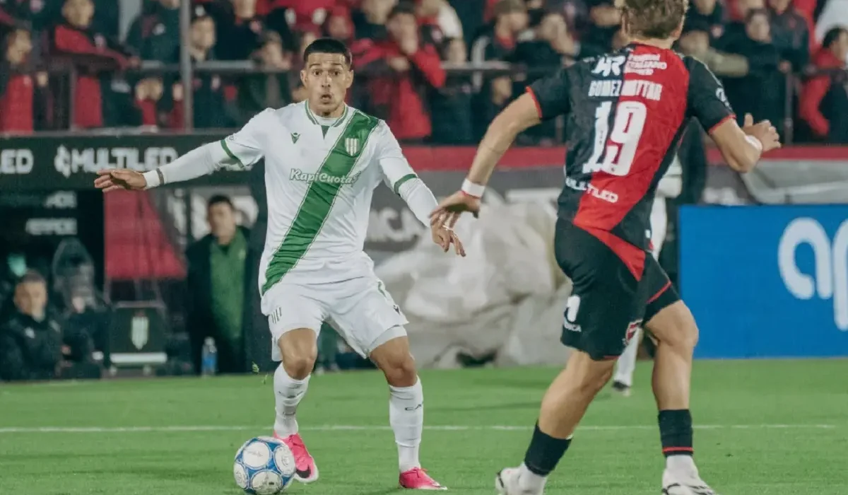Newell´s estiró su invicto como local y le ganó 2-1 a Banfield con doblete de Matías Cóccaro