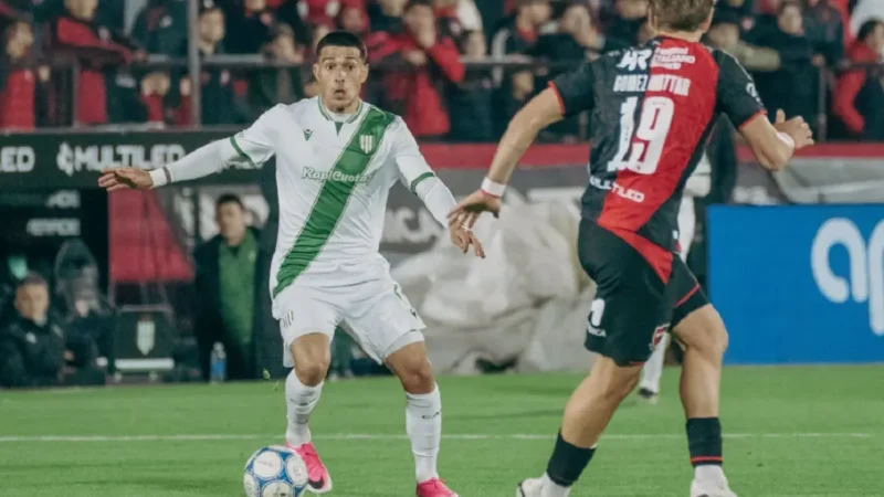 Newell´s estiró su invicto como local y le ganó 2-1 a Banfield con doblete de Matías Cóccaro