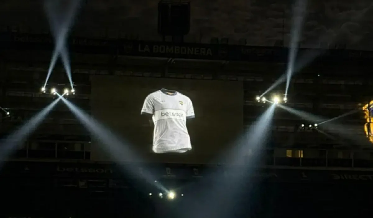 Boca presentó oficialmente su nueva camiseta alternativa en La Bombonera