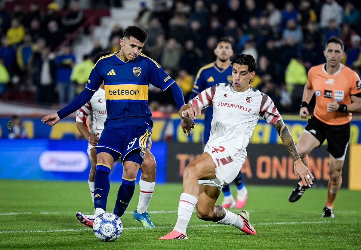 Boca salió de La Bombonera y le ganó a Estudiantes de La Plata
