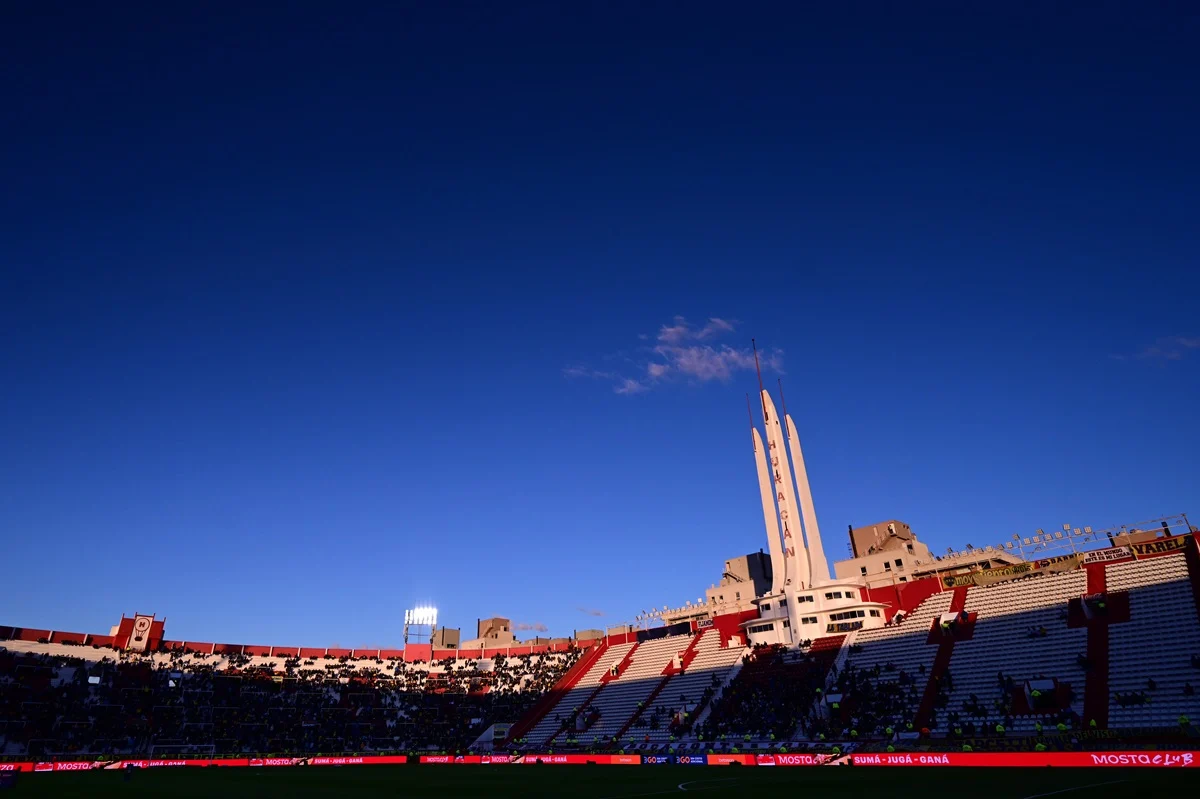Formaciones confirmadas para Boca y Vélez en el Clausura