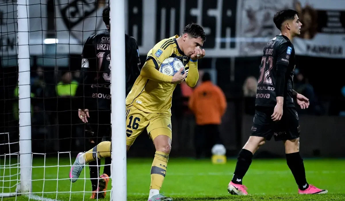 Miguel Merentiel volvió al gol en Boca y le empató a Platense en medio de la polémica