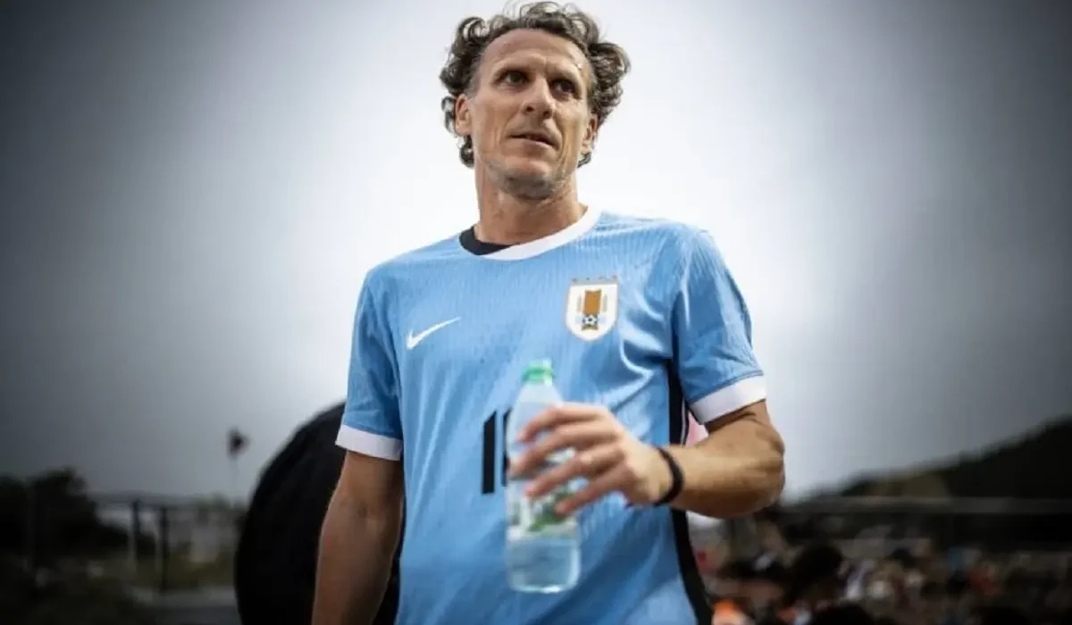¡Es oficial! Diego Forlán, presentado como nuevo entrenador de la Selección Uruguay