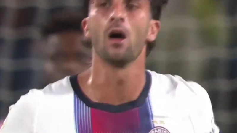 Ferran Torres debutó con doblete para el PSG de Luis Enrique