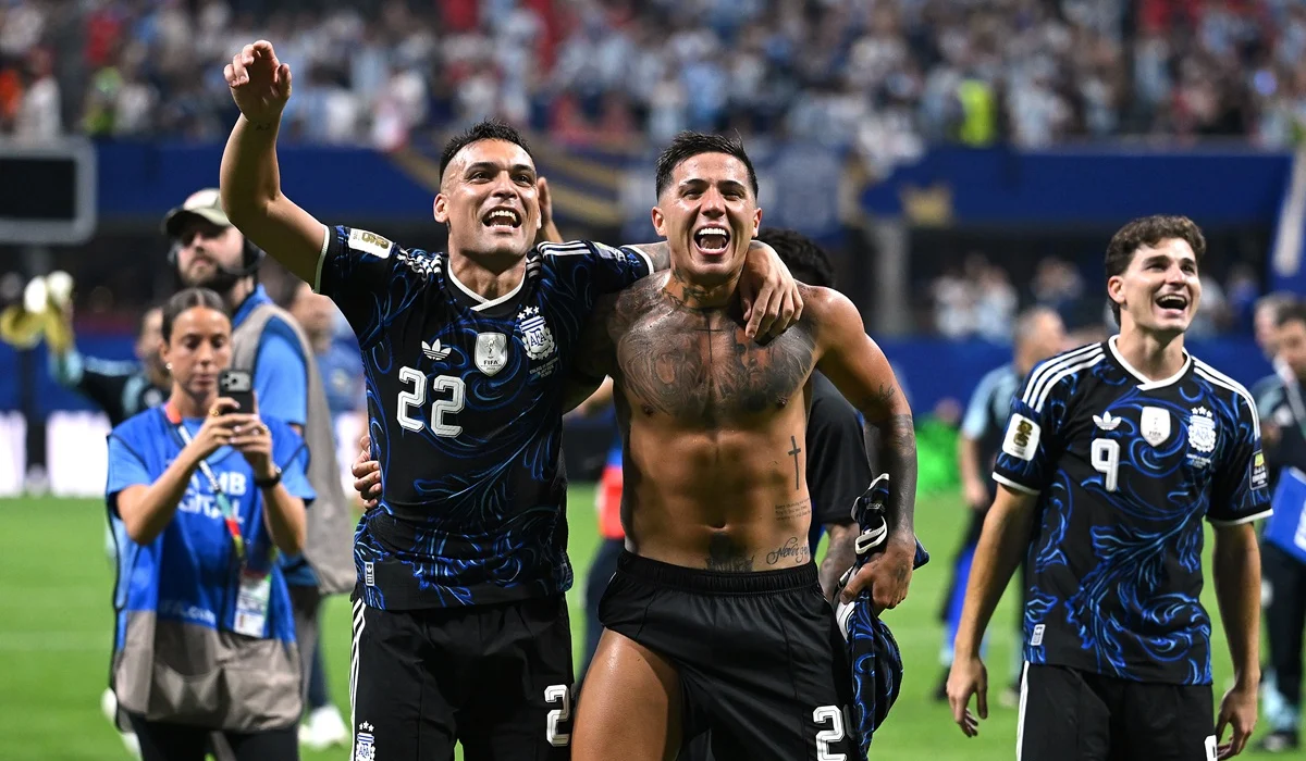 AFA recordó el triunfo ante Inglaterra en el Mundial 2026 con imágenes de Messi, Maradona y Malvinas