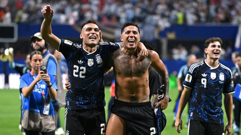 AFA recordó el triunfo ante Inglaterra en el Mundial 2026 con imágenes de Messi, Maradona y Malvinas
