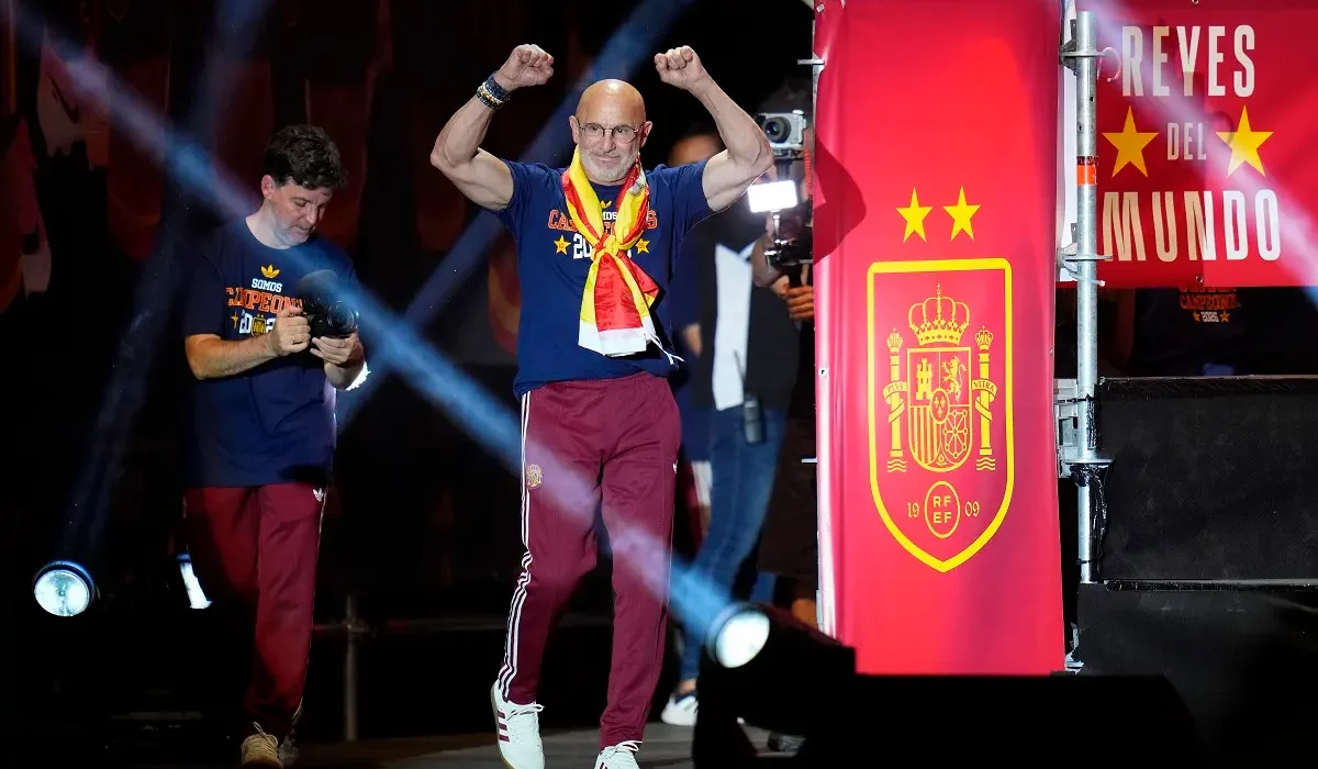 España y Adidas ya venden su nueva camiseta con las dos estrellas de campeón del mundo
