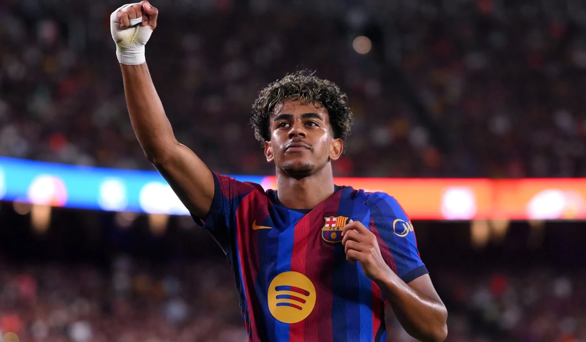 Lamine Yamal se estrenó en la temporada con su gol número 50 para Barcelona