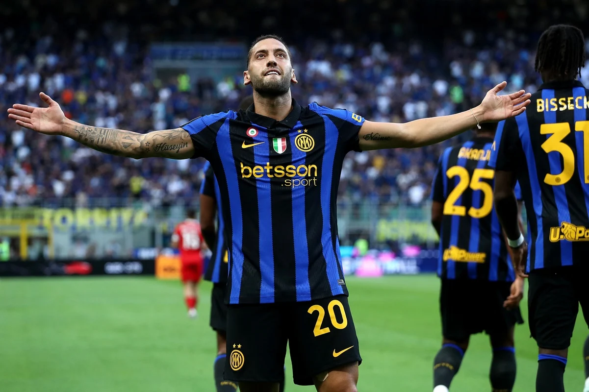 Calhanoglu marcó el primer gol de la Serie A 2026/27