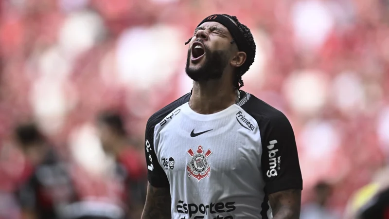 Depay comenzó la batalla contra Corinthians: «Estoy decepcionado»