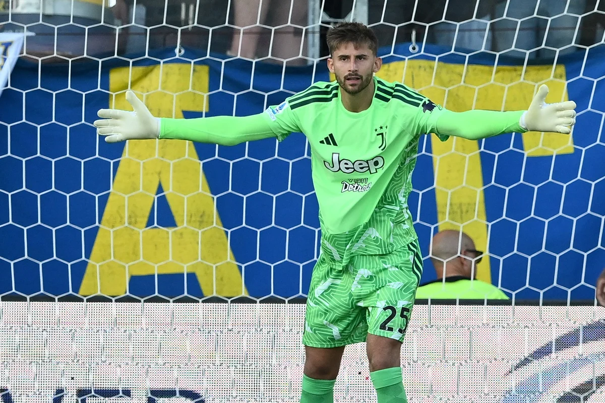 Guglielmo Vicario salió lesionado en Juventus y volvería en septiembre