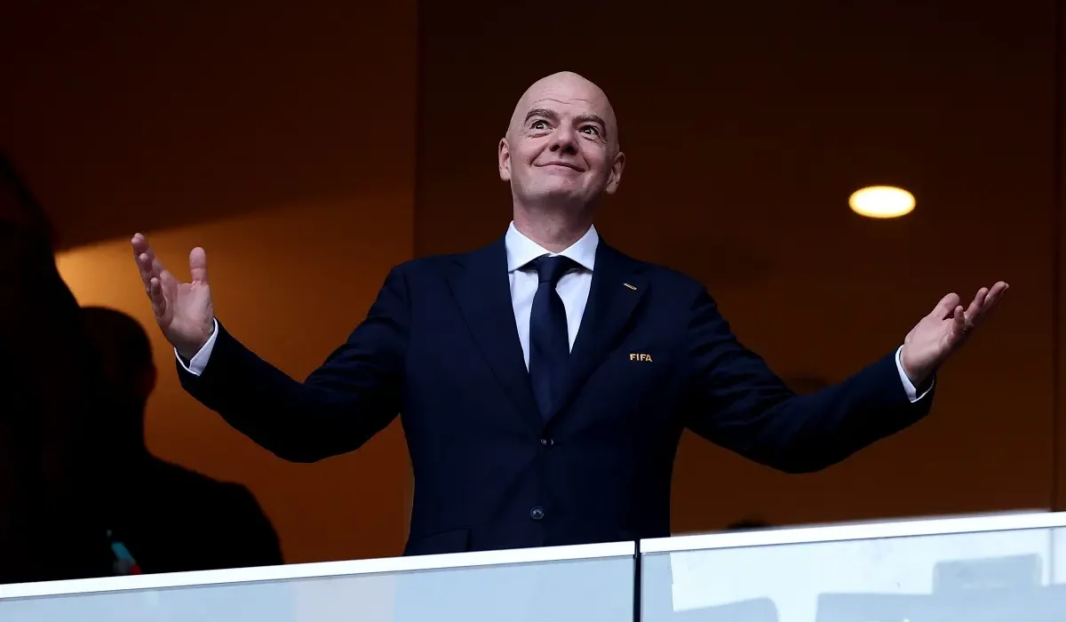 Gianni Infantino le ofreció la final del Mundial 2030 a Marruecos y crece la polémica