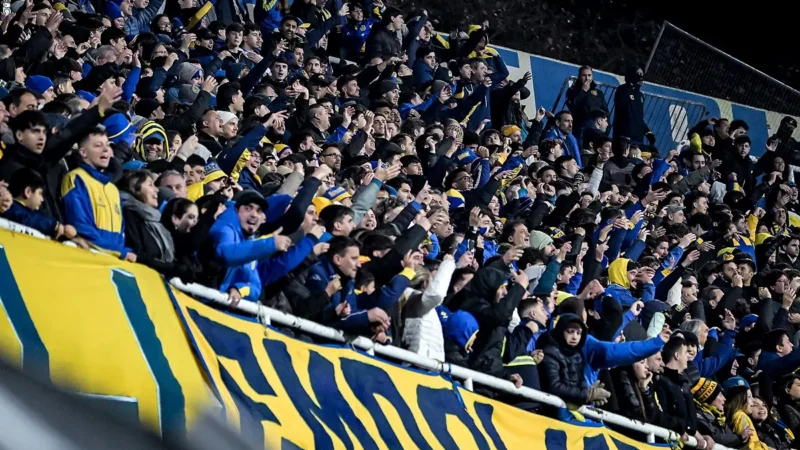 El recibimiento a puro papelitos de Rosario Central ante Corinthians por la Copa Libertadores