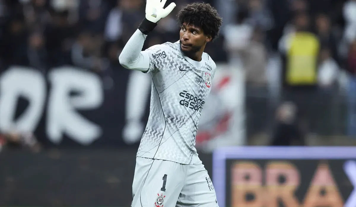 Hugo Souza denunció insultos racistas en Rosario Central-Corinthians: “Me llamaron mono”