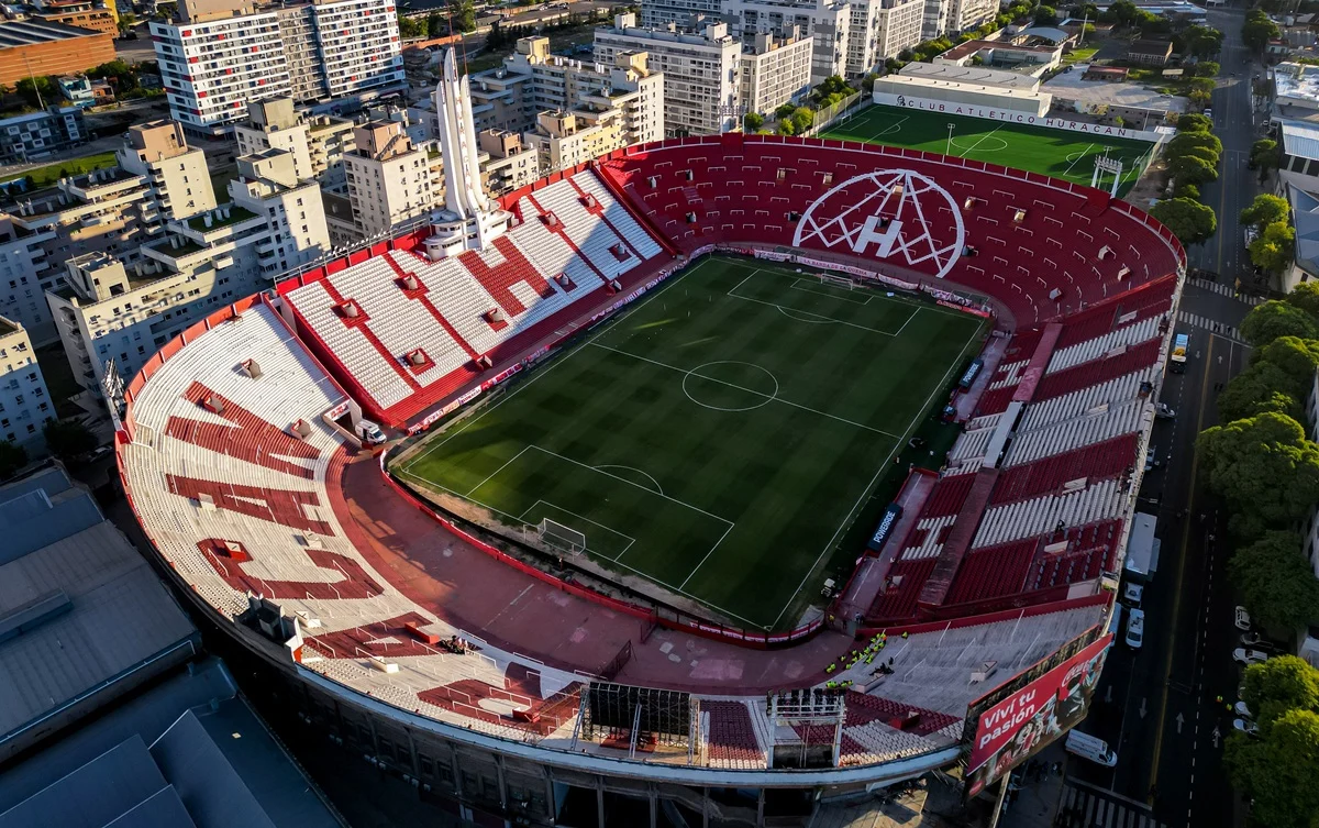 Boca oficializó que deja La Bombonera y muda su localía al Palacio Ducó de Huracán