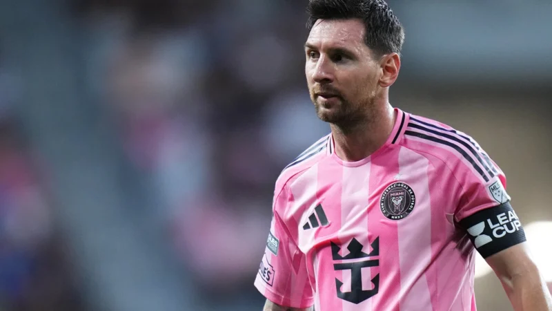 Lionel Messi regresa a Argentina y no juega hoy ante Monterrey
