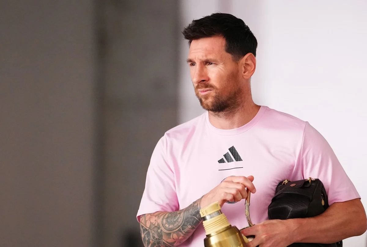 Lionel Messi será suplente en Inter Miami tras viajar a Argentina por el fallecimiento de su padre