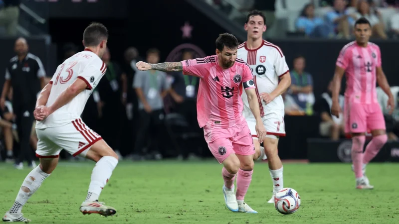 Lionel Messi anotó el segundo gol consecutivo en Inter Miami ante Toronto: gran asistencia de De Paul