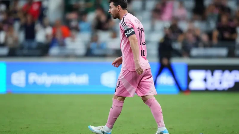 Inter Miami sale ante Toronto con Lionel Messi y Rodrigo De Paul como titulares