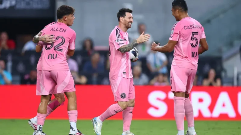 El elogio de Casemiro a Messi tras volver a jugar en Inter Miami: «Nunca había visto eso en mi vida»