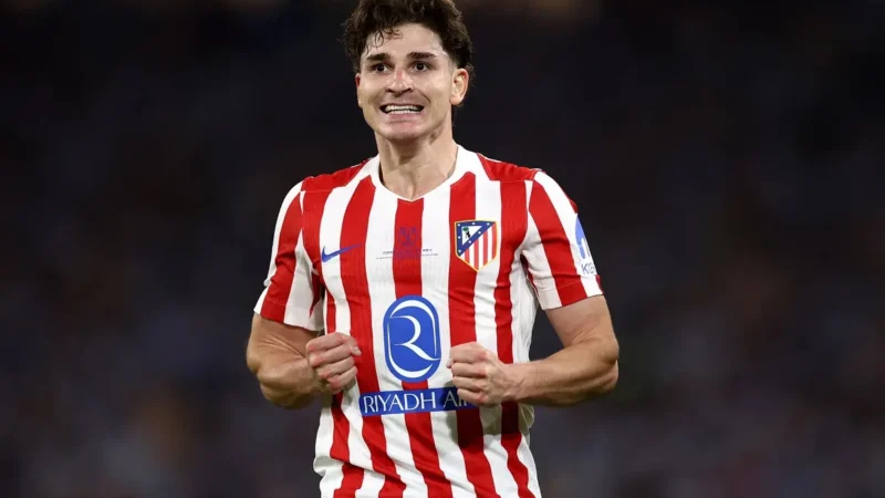 Enrique Cerezo, contundente sobre Julián Álvarez: «Se ganará al Atlético en dos partidos»