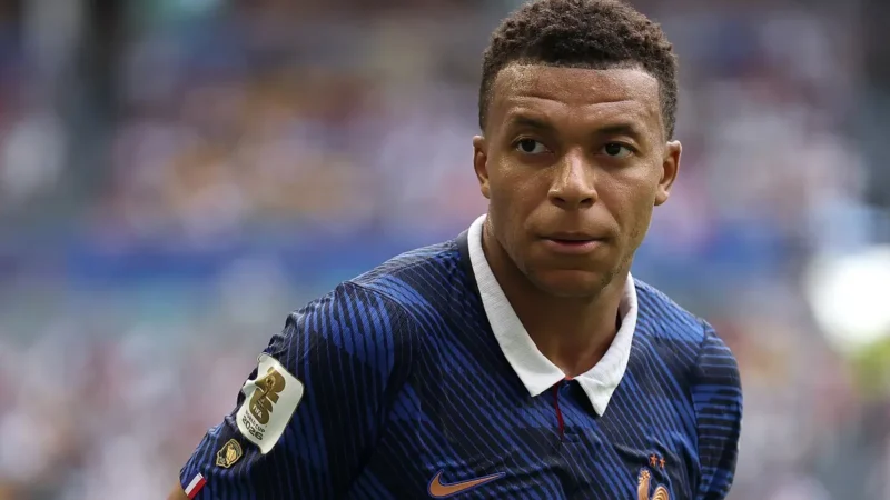 Gran elogio de Kylian Mbappé a Mourinho antes del debut del Real Madrid en LaLiga