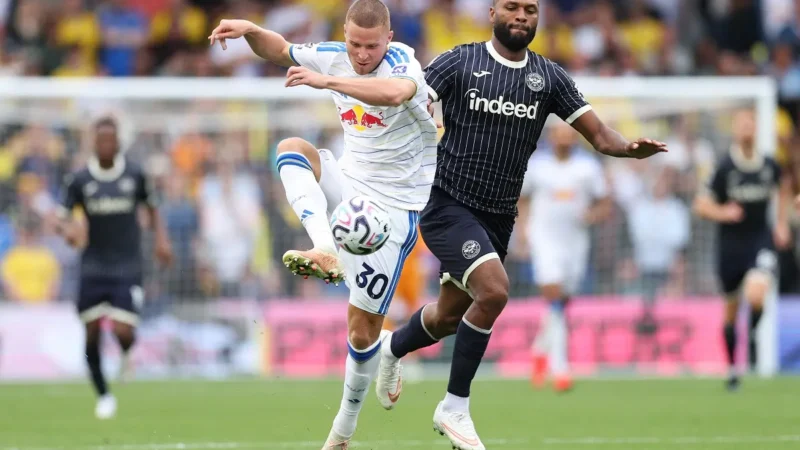 Leeds United y Brentford empataron por 1-1 y siguen sin perder en la Premier League