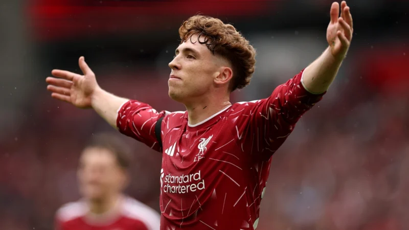 Víctor Muñoz, Campeón del Mundo con España, marcó su primer gol para Liverpool