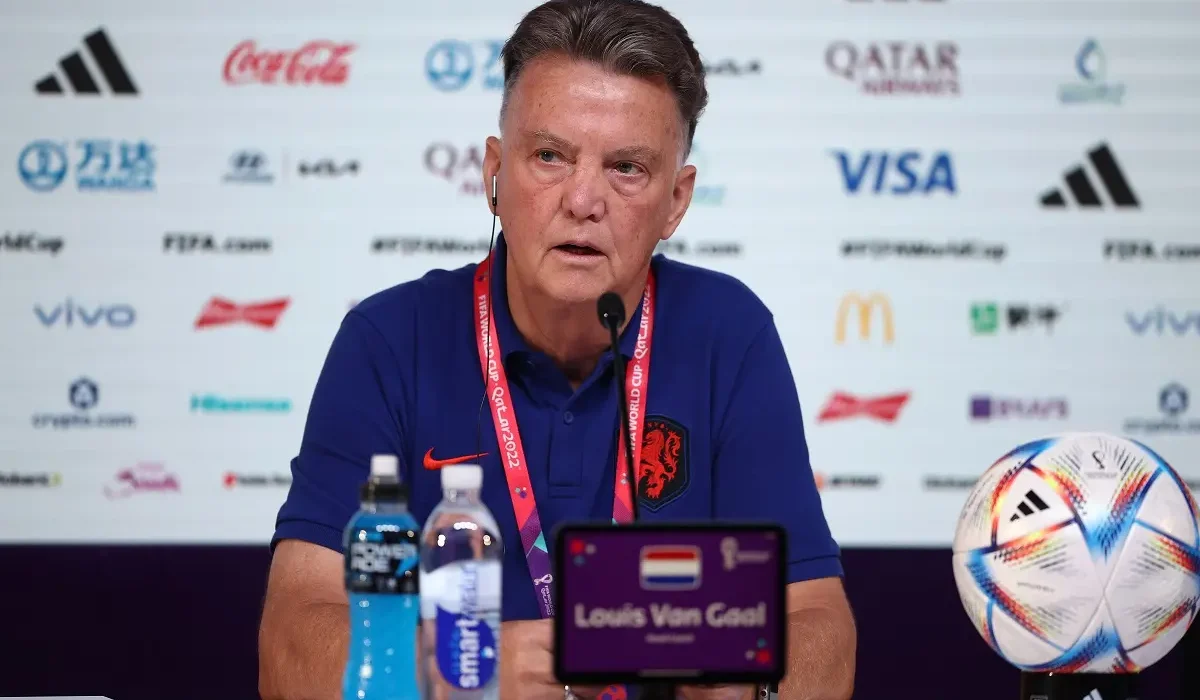 Louis Van Gaal aparece otra vez como candidato para dirigir a Países Bajos: las condiciones