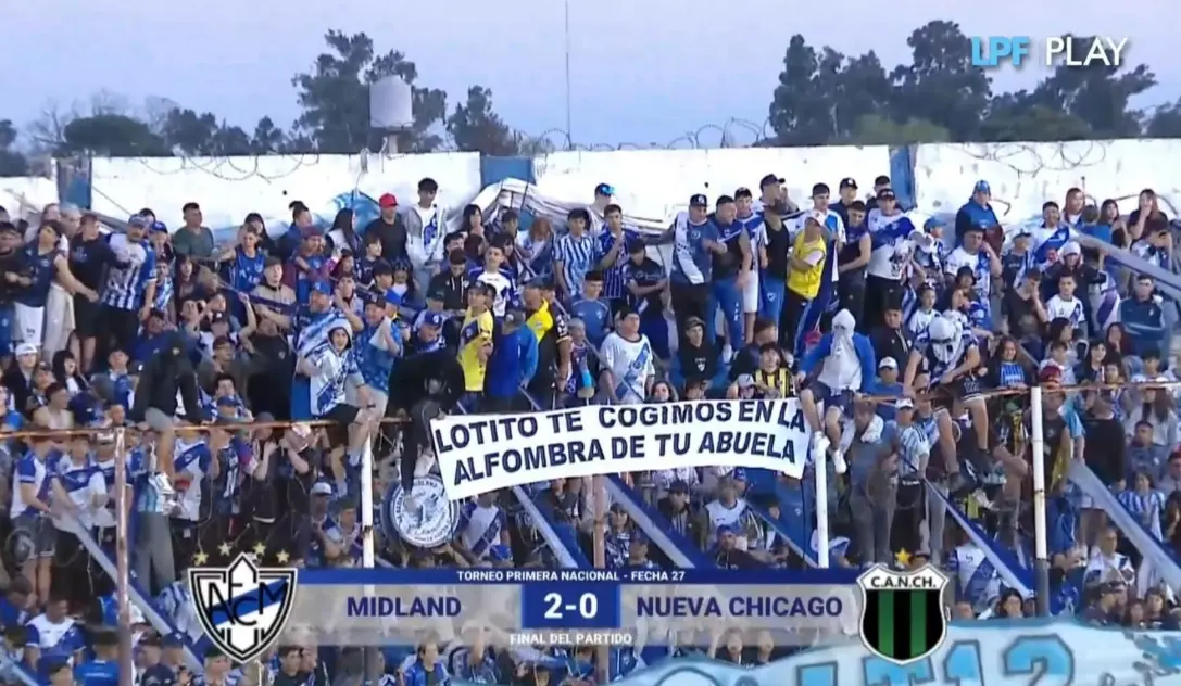 La bandera viral de Midland a Gastón Lotito tras el triunfo sobre Chicago: «Te coj… en la alfombra de tu abuela»