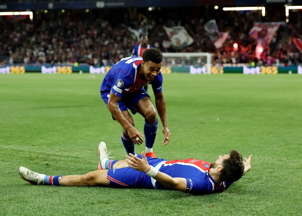 PSG le ganó la Supercopa de Europa a Aston Villa y conquistó su quinto título internacional con Luis Enrique