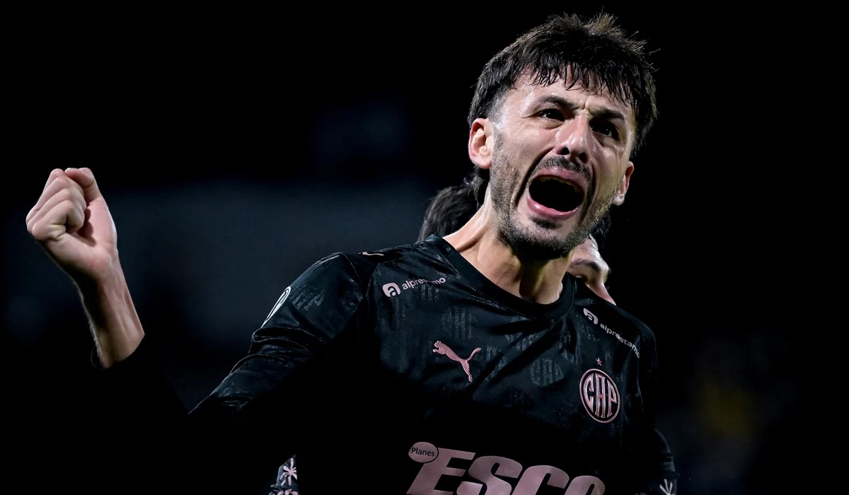 Luciano Giménez marcó por Copa Libertadores su primer gol con Platense
