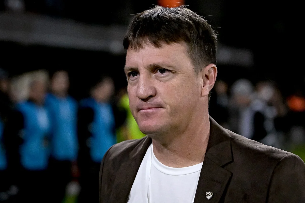 Walter Zunino dejó de ser el entrenador de Platense