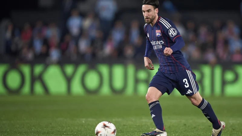 Nicolás Tagliafico recuperó la titularidad en Lyon ante Le Havre