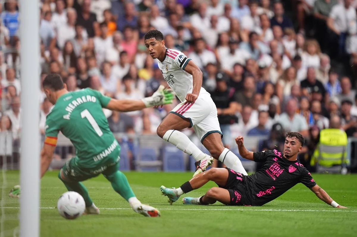 Jude Bellingham marcó un golazo para Real Madrid ante Málaga