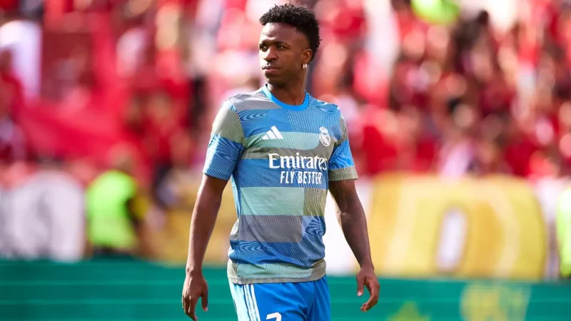 Real Madrid presentó una oferta de renovación a Vinicius Jr., pero el acuerdo sigue lejos