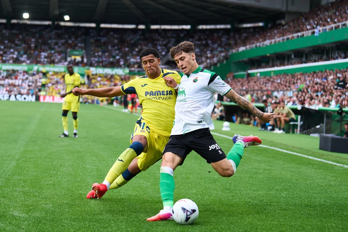 Atlético Madrid negocia por Jorge Salinas pero por un precio menor