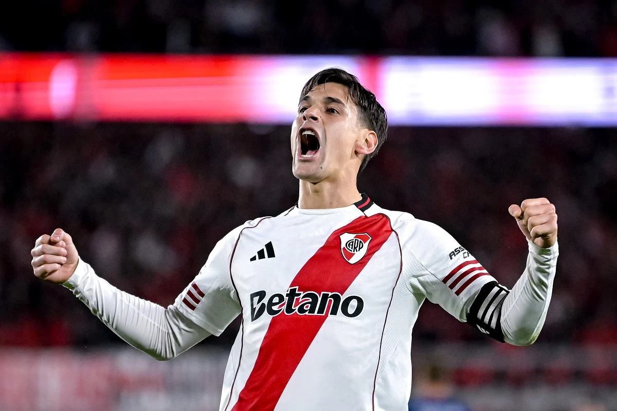 Photo: vermouth-deportivo.com.ar Lucas Martínez Quarta to Leave River Plate for Qatar Amid Middle East Offers