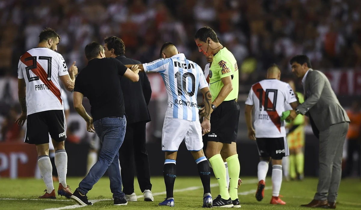 Ricardo Centurión apuntó contra Eduardo Coudet: «Todo vuelve»